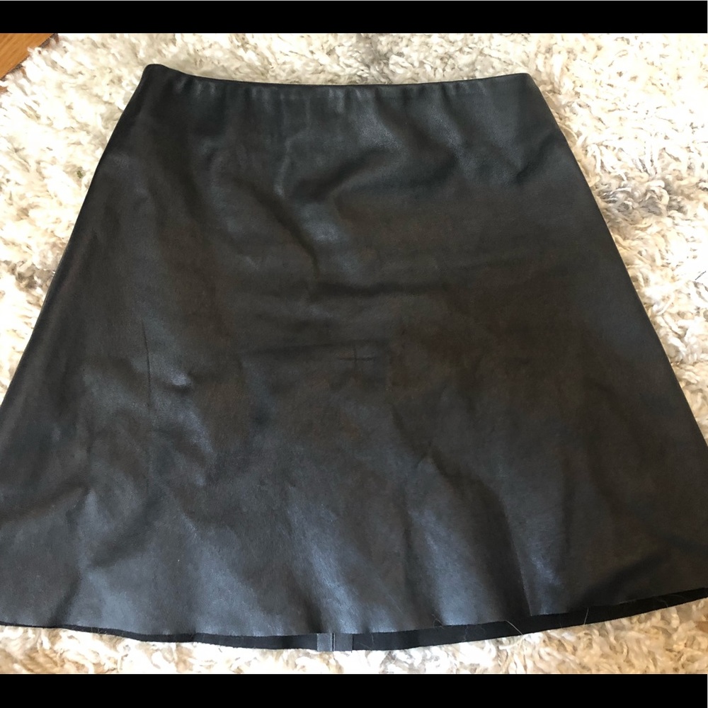 Reformation black lambskin leather skirt size 0 xs